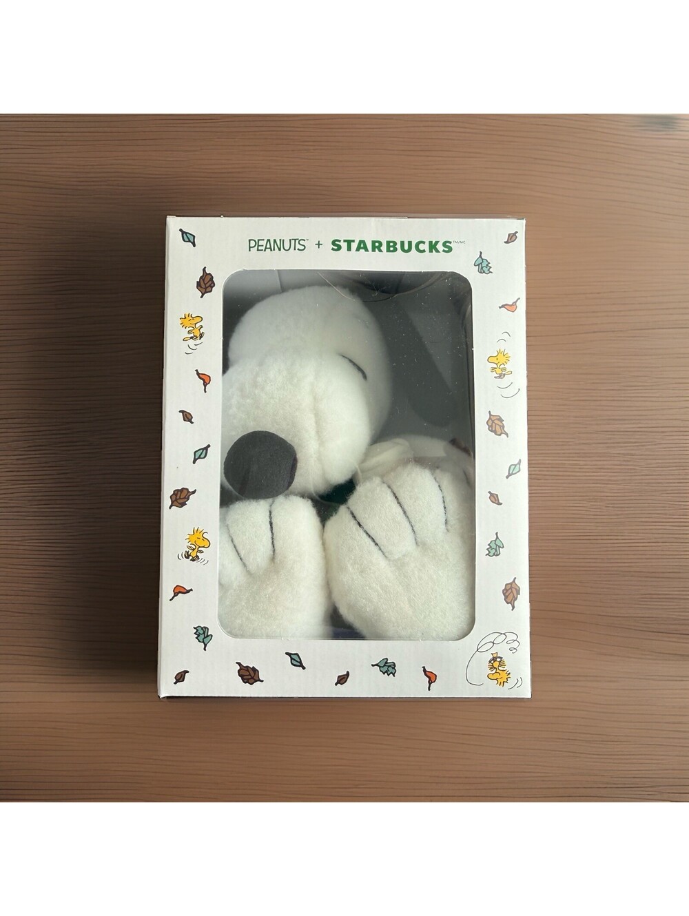 Starbucks x Peanuts Snoopy Plush Barista Green Apron 2026 Limited Edition NIB